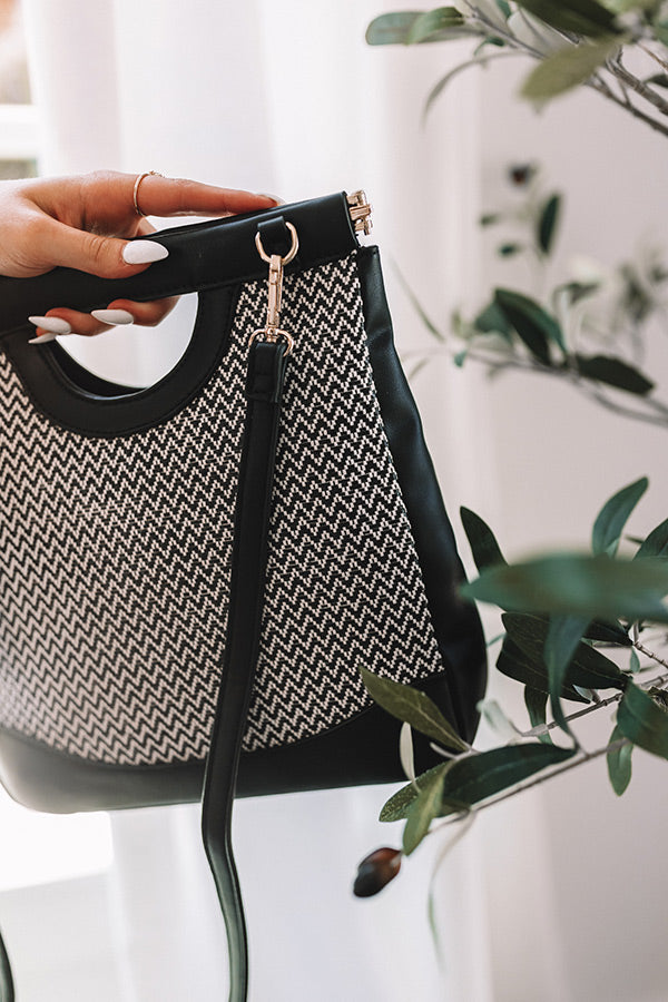 Park Ave Patio Woven Tote In Black Image - 3