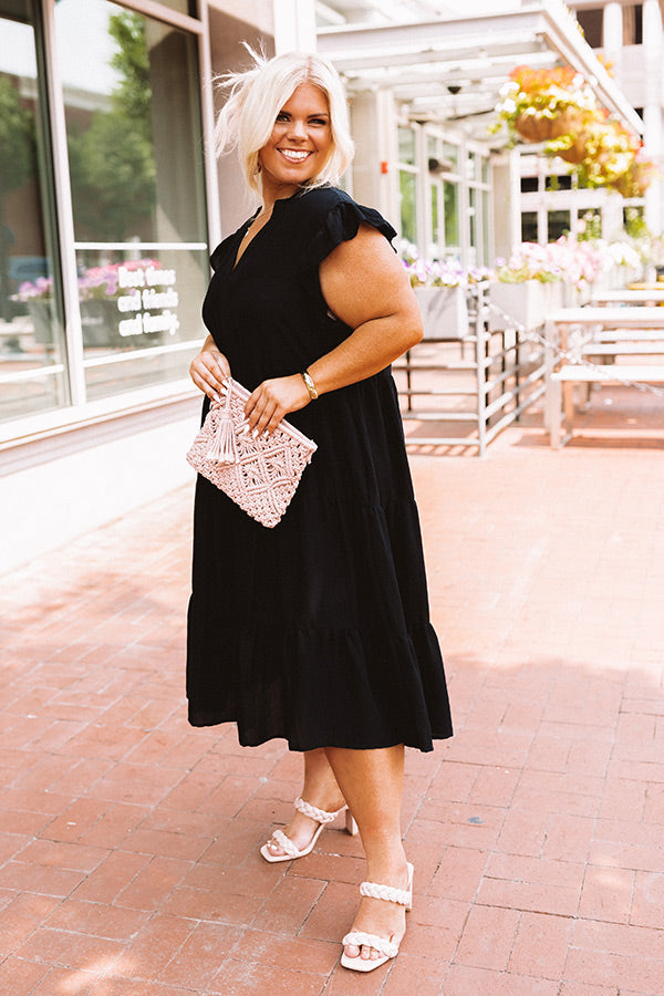 Fated For Love Midi In Black   Curves Image - 2