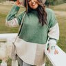 Mountainside Sips Sweater In Hunter Green Curves Image - 1