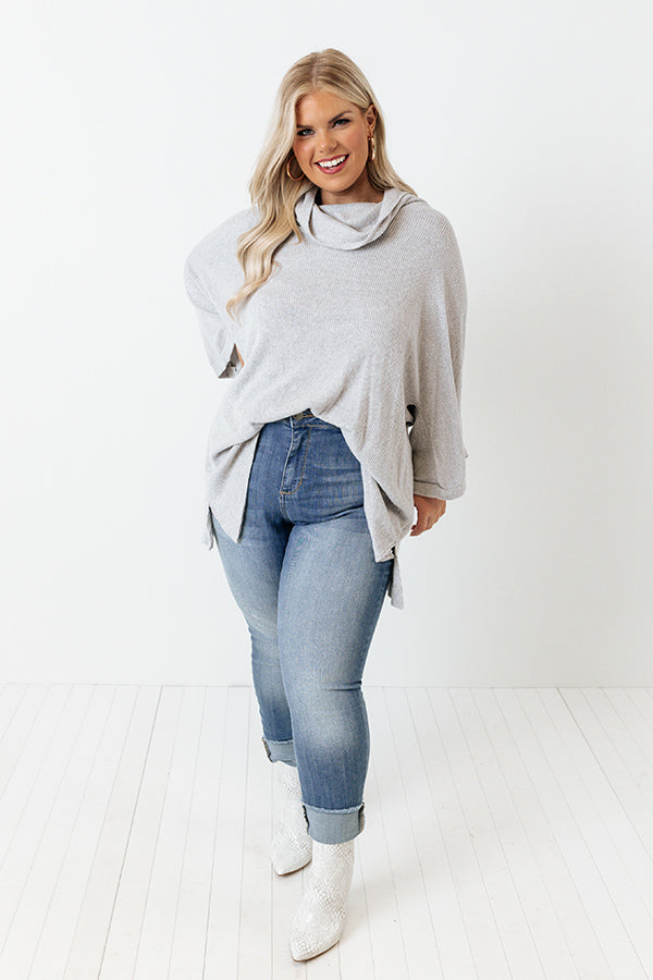 Apple Trail Shift Top In Grey Curves Image - 2
