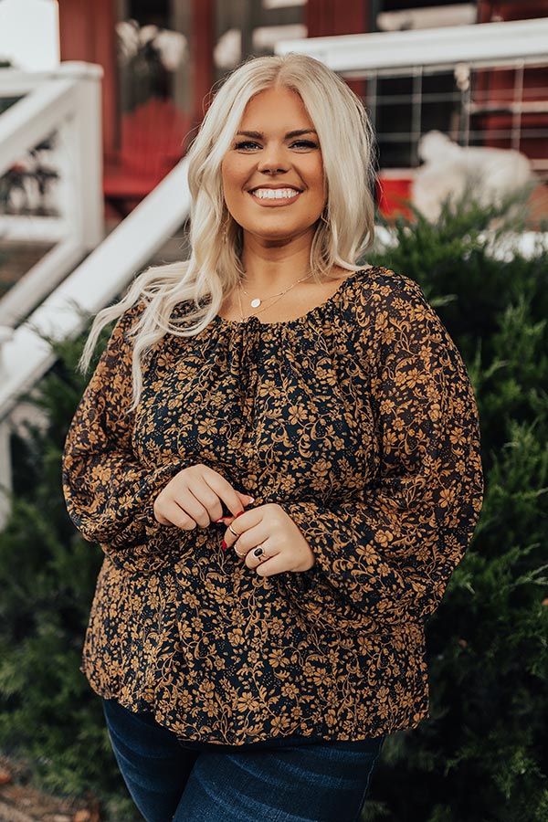 Floral Fidelity Shift Top Curves Image - 2