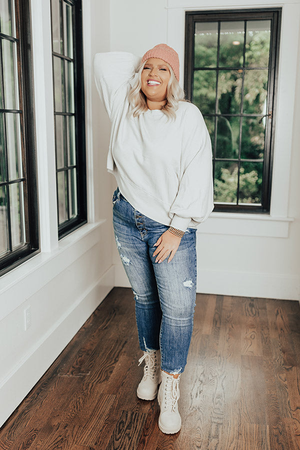 Lovely Chill Sweatshirt In Stone Curves Image - 2