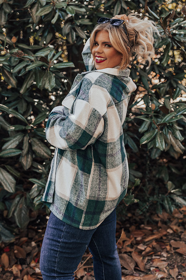 Cabin So Cozy Plaid Jacket In Hunter Green Curves Image - 4