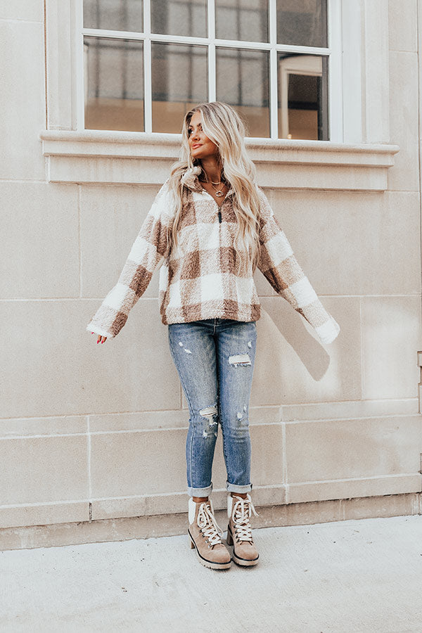 Cozy Weekend Plans Sherpa Pullover In Taupe Image - 2