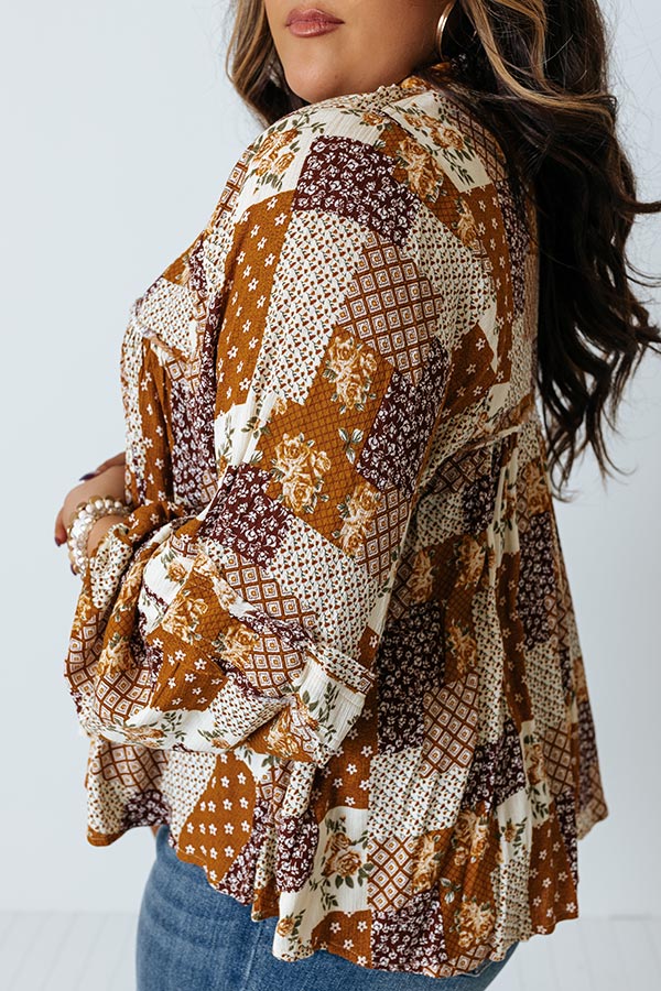 The Ivee Floral Babydoll Top in Cream Curves Image - 3