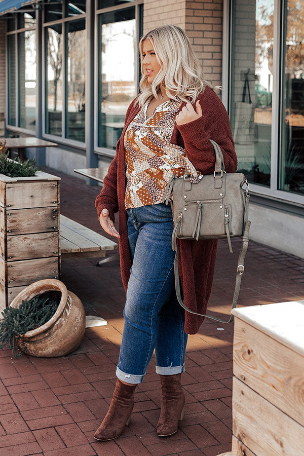 The Ivee Floral Babydoll Top in Cream Curves Image - 5
