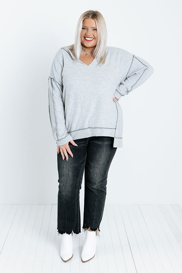 Sundown Chill Sweatshirt In Light Grey Curves Image - 2