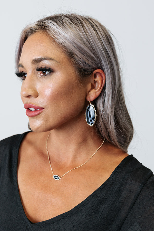 Kendra Scott Baroque Ella Gold Drop Earrings in Black Banded Agate Image - 1