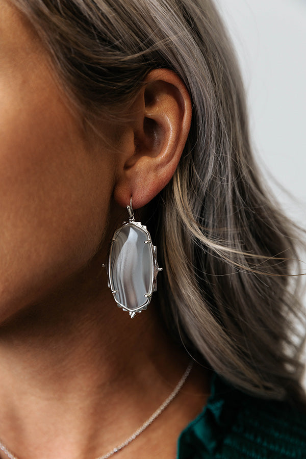 Kendra Scott Baroque Ella Silver Drop Earrings in Gray Banded Agate Image - 2