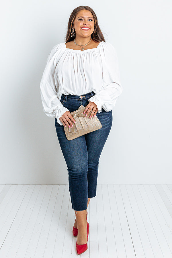 Signature Move Shift Top In White Curves Image - 2