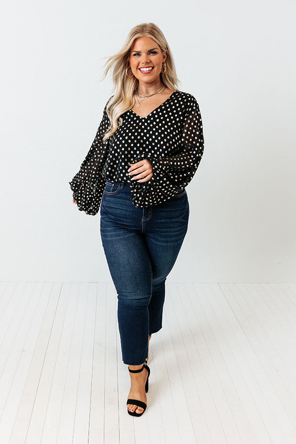 Style A La Mode Polka Dot Shift Top in Black Curves Image - 3