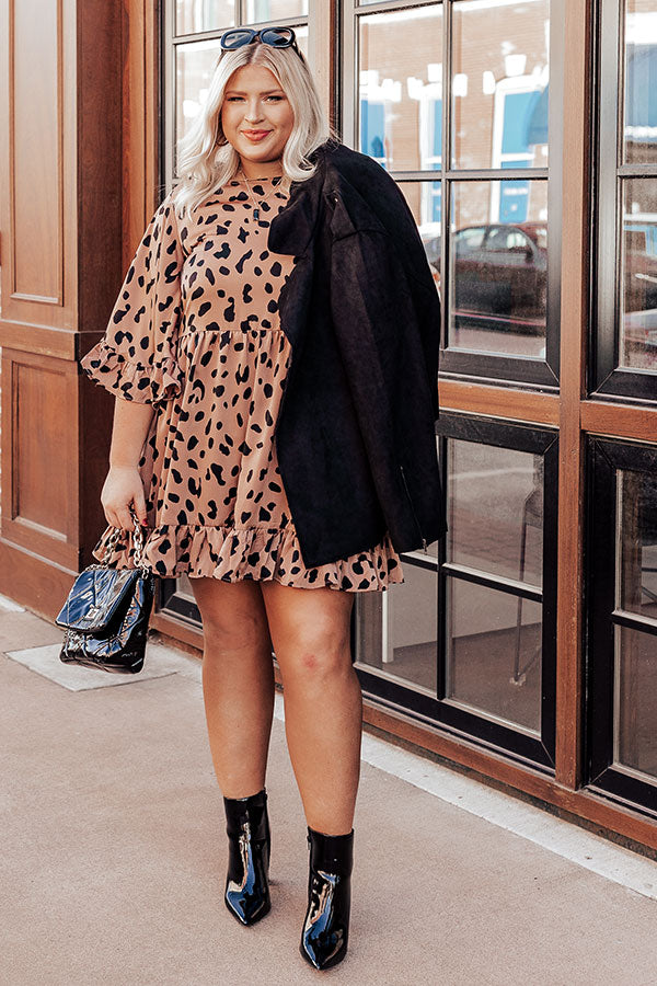 Chic Sweetheart Leopard Shift Dress in Mocha Curves Image - 5