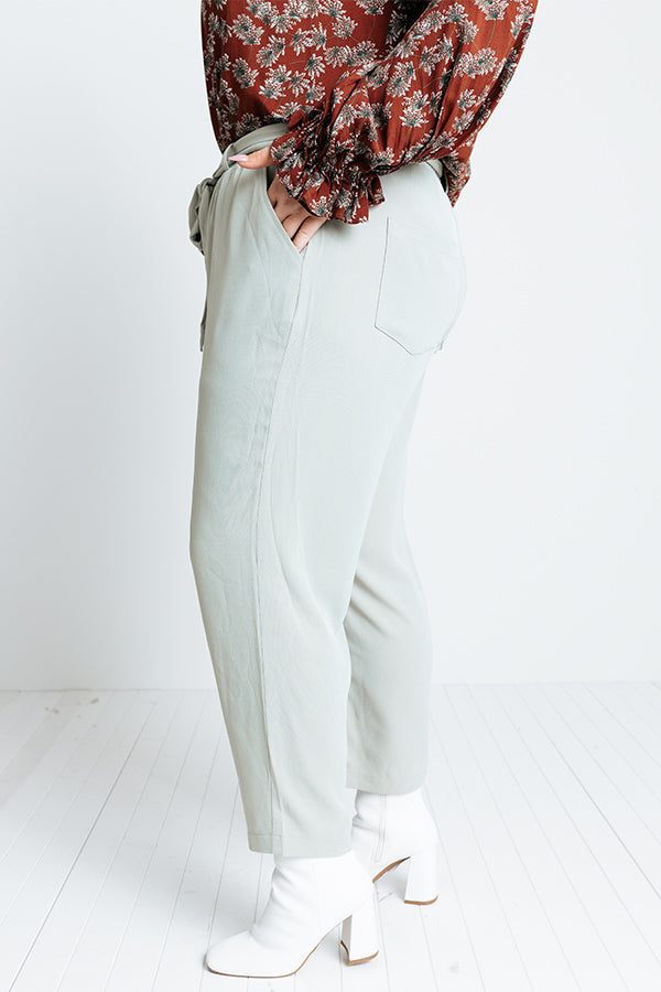 The Lari High Waist Trousers In Pear Curves Image - 3