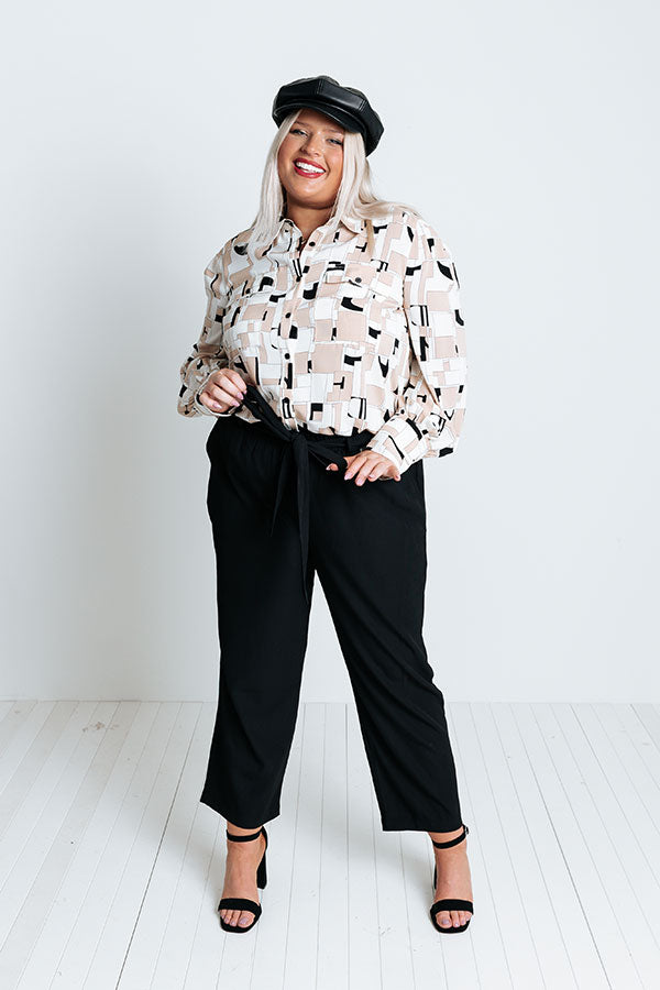 The Lari High Waist Trousers In Black Curves Image - 1