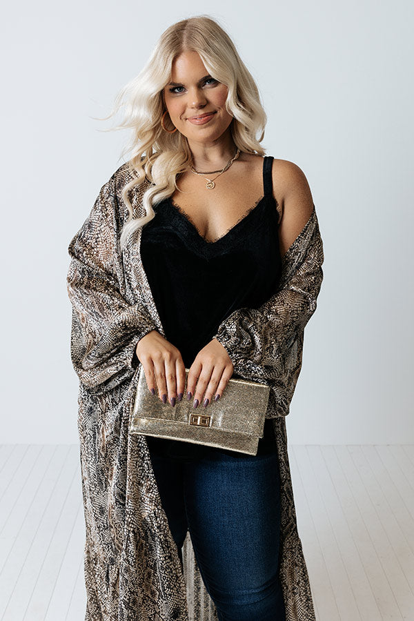 Best View Velvet Top In Black Curves