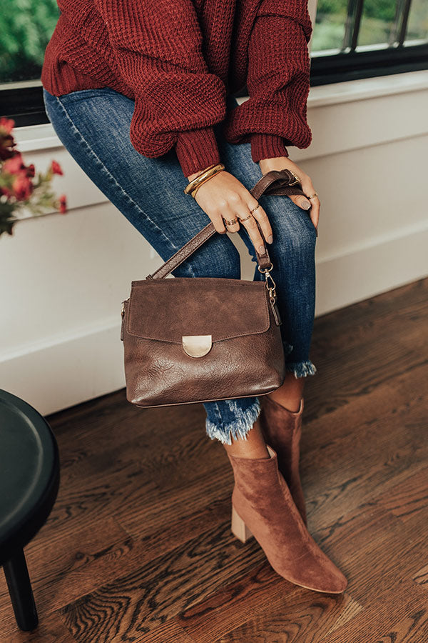 The Bellatorra Faux Leather Crossbody In Chestnut