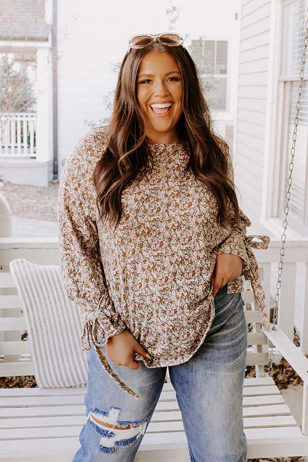 Vino Weekend Floral Shift Top Curves Image - 1