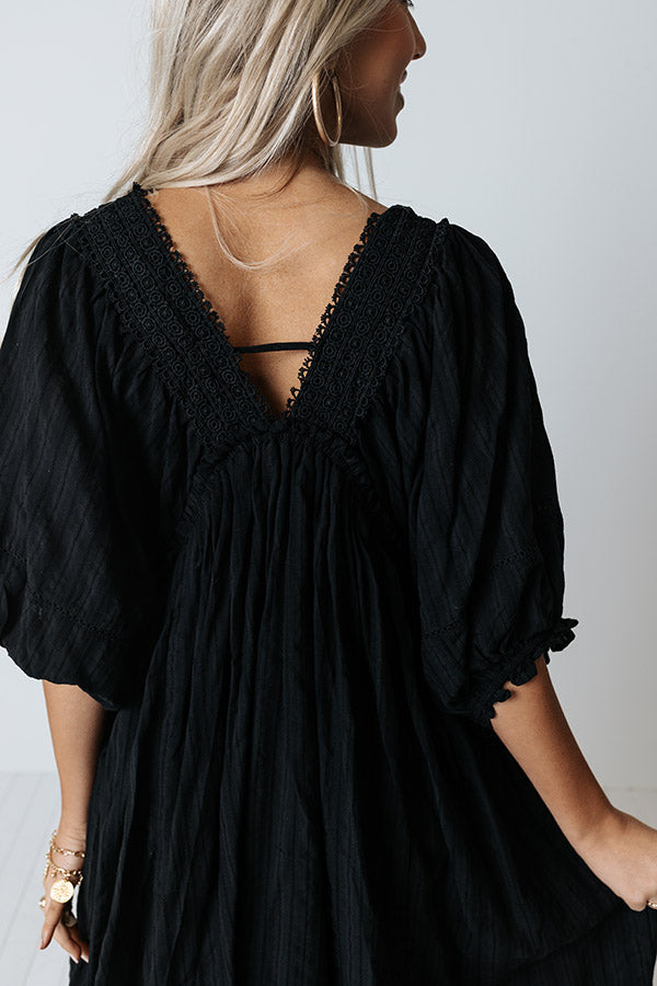 Writers Retreat Babydoll Dress In Black Image - 4