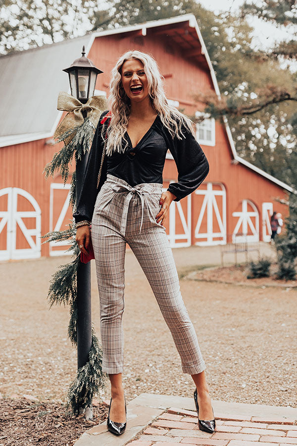 The Linford Plaid Pants In Grey