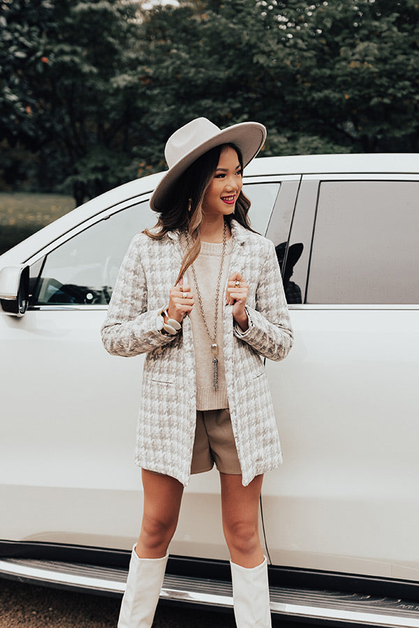 Chic At First Sight Houndstooth Blazer Image - 2