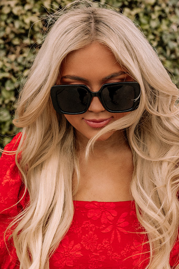 Stunning Romance Sunnies In Black Image - 3