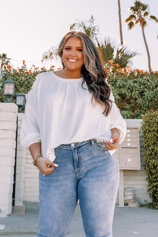 Take The Coast Shift Top In White Curves Image - 1