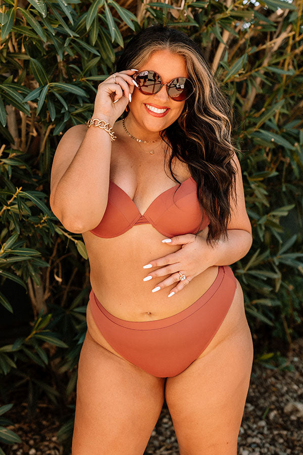 Just Add Water Bikini Top in Rust Curves Image - 3