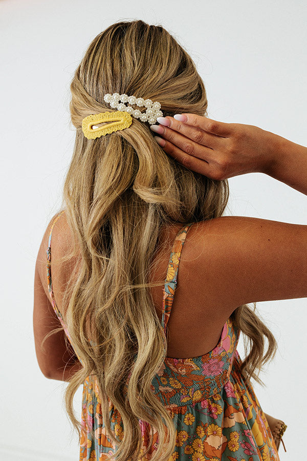 Divine Bliss Hair Clip Set In Yellow Image - 1