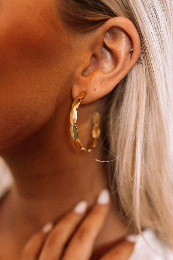 Kendra Scott Brooke Hoop Earrings In Gold Image - 2