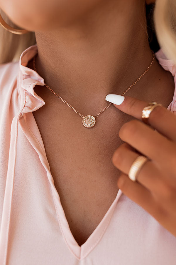 Kendra Scott Stamped Dira Coin Pendant Necklace In Rose Gold Image - 1