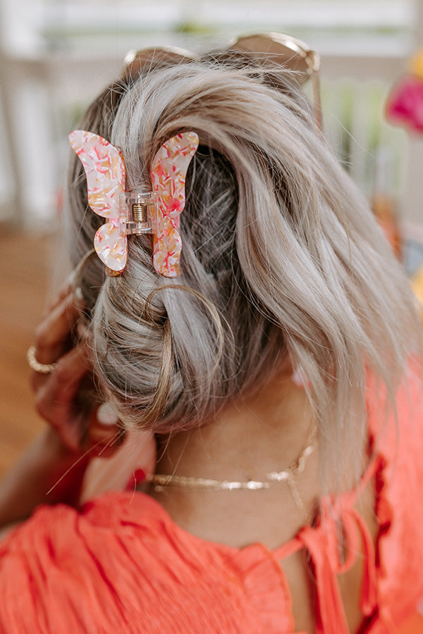 Fresh Blooms Hair Claw Clip in Nectarine Image - 1