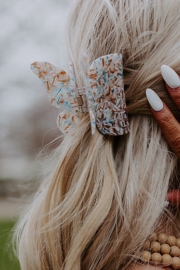 Fresh Blooms Hair Claw Clip in Ocean Blue Image - 2