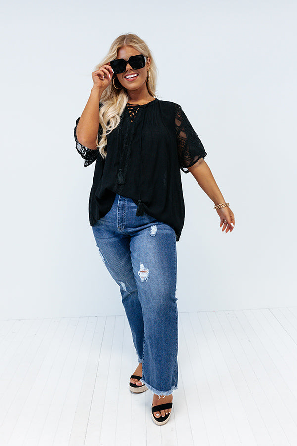 Happy Vibes Shift Top Curves Image - 2