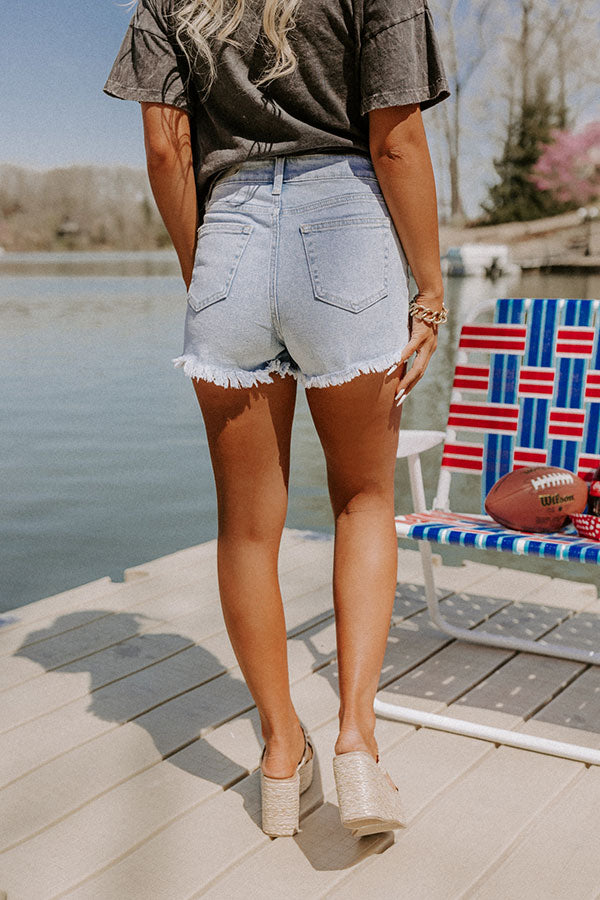 Just USA The Isby High Waist Frayed Shorts In Light Wash Image - 2
