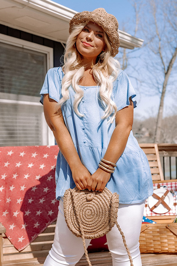 Honorable Intentions Chambray Top Curves Image - 1