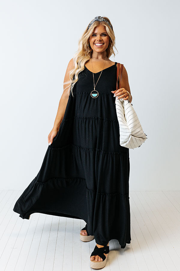 Saturday Strolling Maxi In Black Curves
