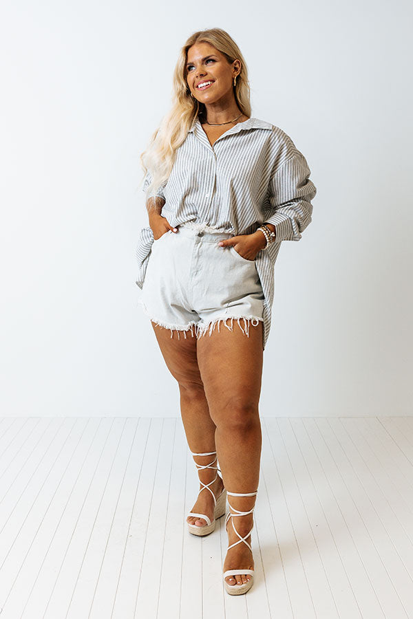 Wonderful Waves Front Tie Top In Grey Curves Image - 1