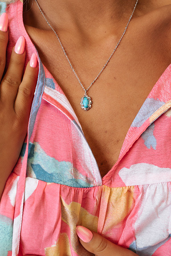 Kendra Scott Piper Silver Pendant Necklace in Variegated Turquoise Magnesite Image - 2