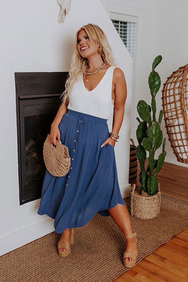 Face The Tide Skirt Curves Image - 1