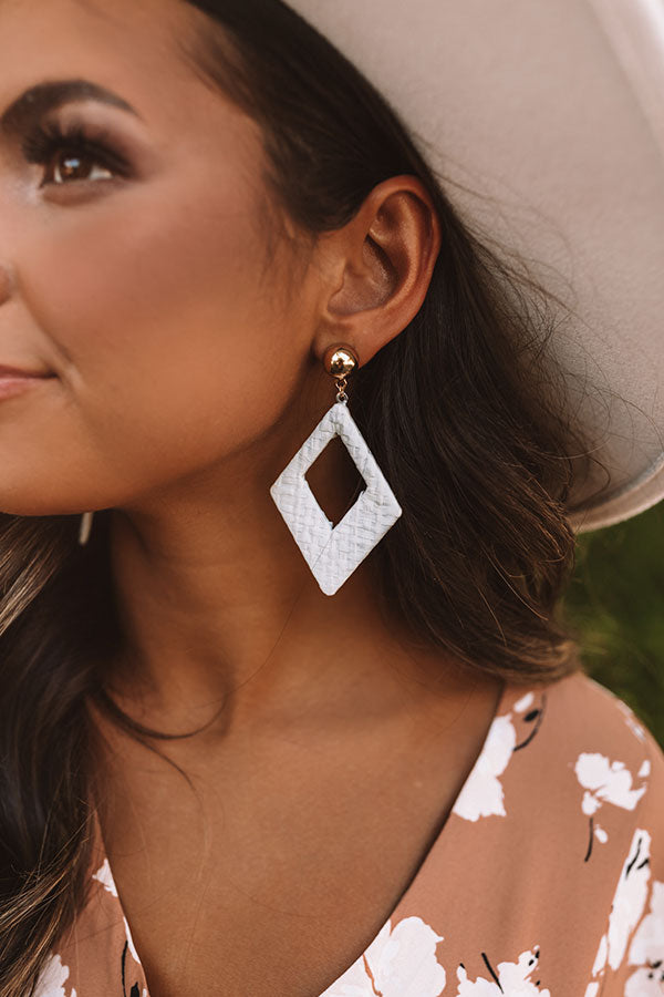 Valencia Vibes Earrings In Ivory Image - 2