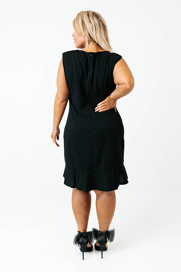 Chasing Love Shift Dress In Black Curves Image - 5