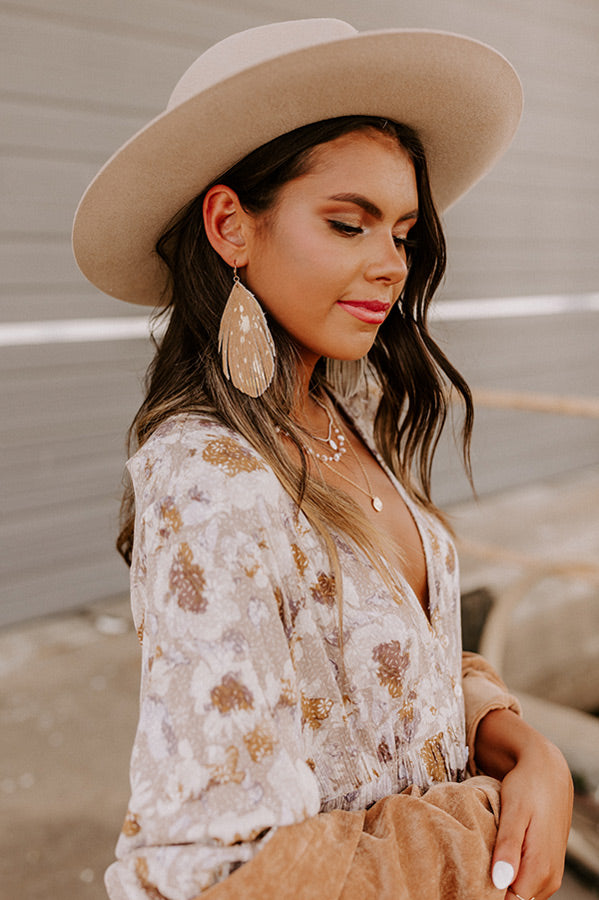 Spiced Latte Earrings In Camel