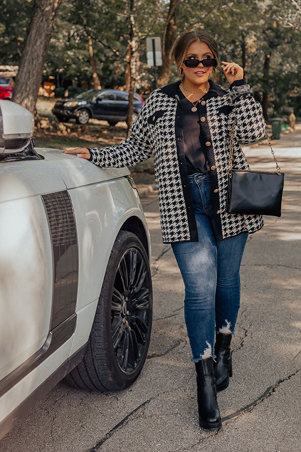 Fall In The City Houndstooth Jacket In Black Curves