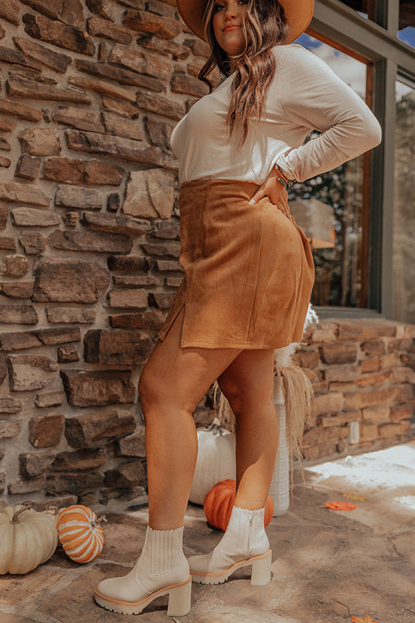 The Nashville Faux Suede Skirt in Brown Curves Image - 3