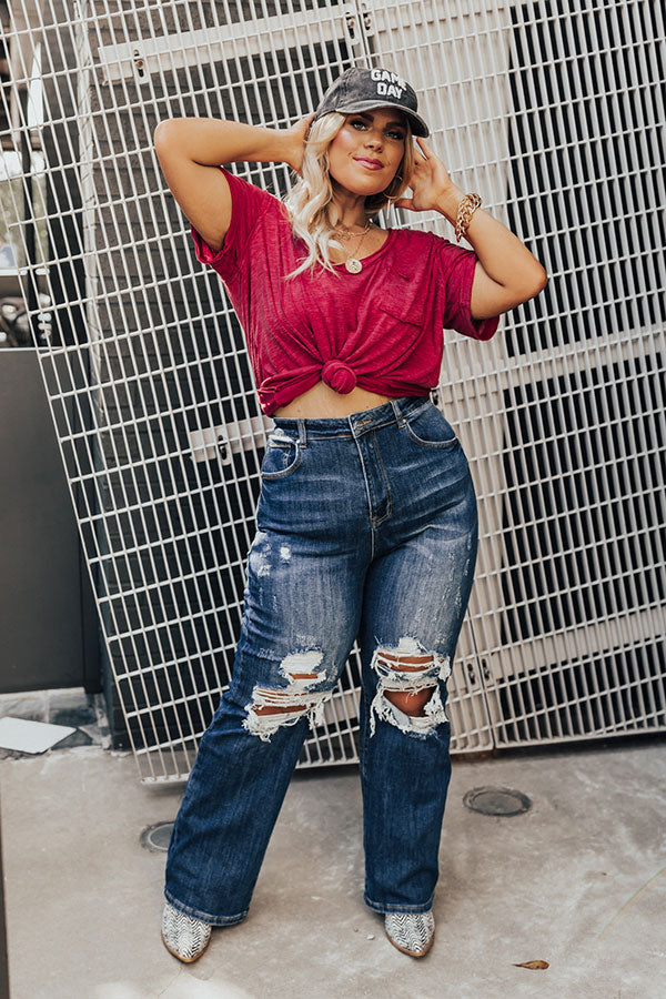 Good Vibes Shift Tee Curves