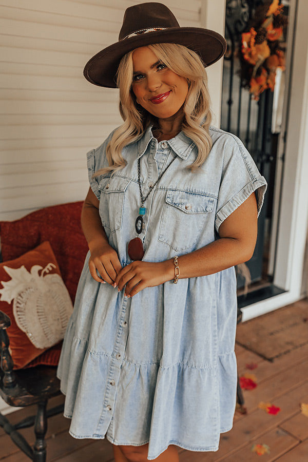 Genuine Reaction Denim Dress In Light Wash Curves Image - 1