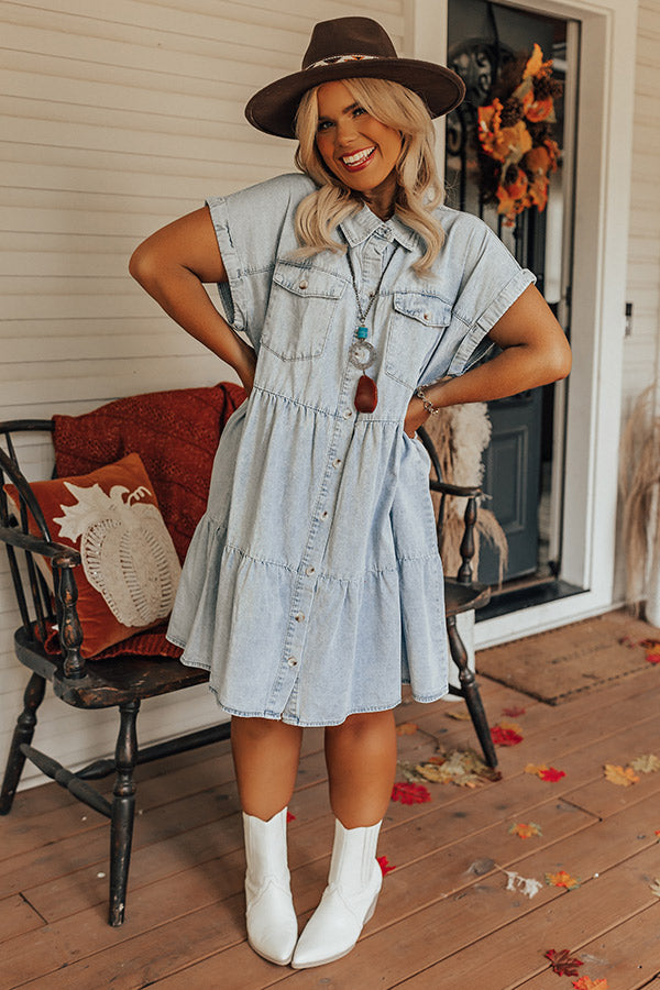 Genuine Reaction Denim Dress In Light Wash Curves Image - 3
