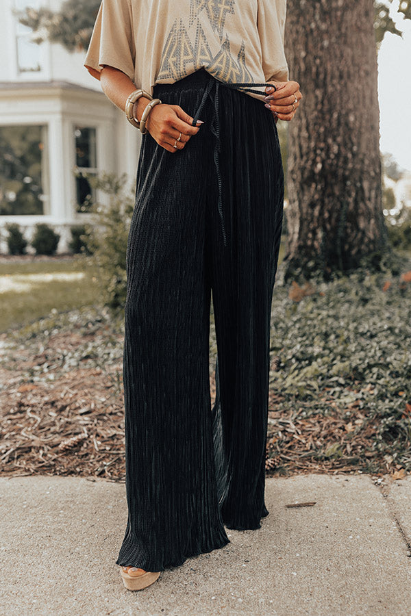 The Blossom Pleated Pants In Black