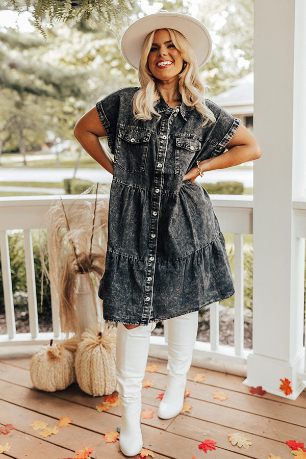 Genuine Reaction Denim Dress In Vintage Black Curves Image - 1