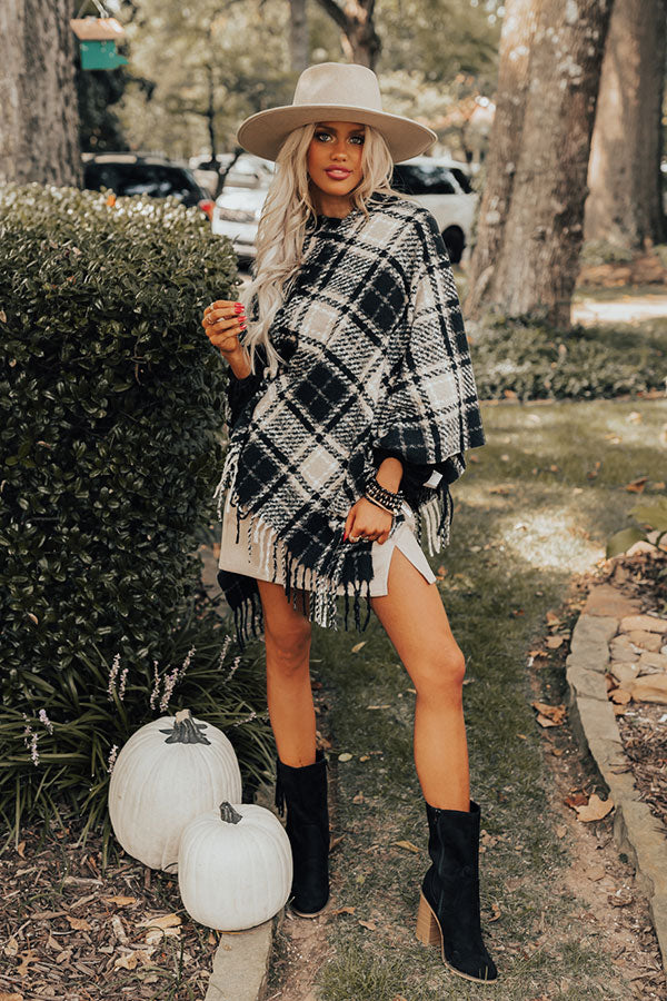 Capture A Memory Plaid Poncho In Black Image - 1